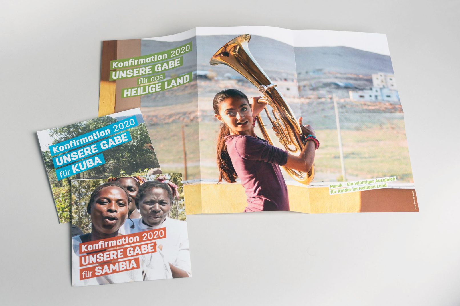 Faltblätter A3 für verschiedene Spendenprojekte